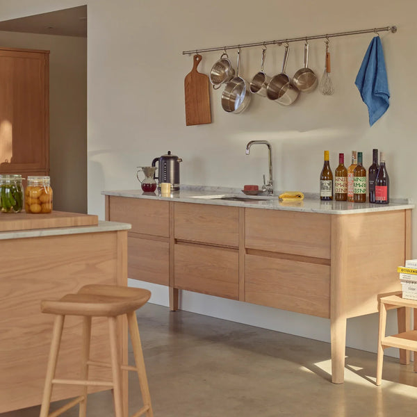 Neptune Kitchen_Kitchen furniture_Kitchen free standing default Borough Oak Freestanding Undermount Kitchen Washstand