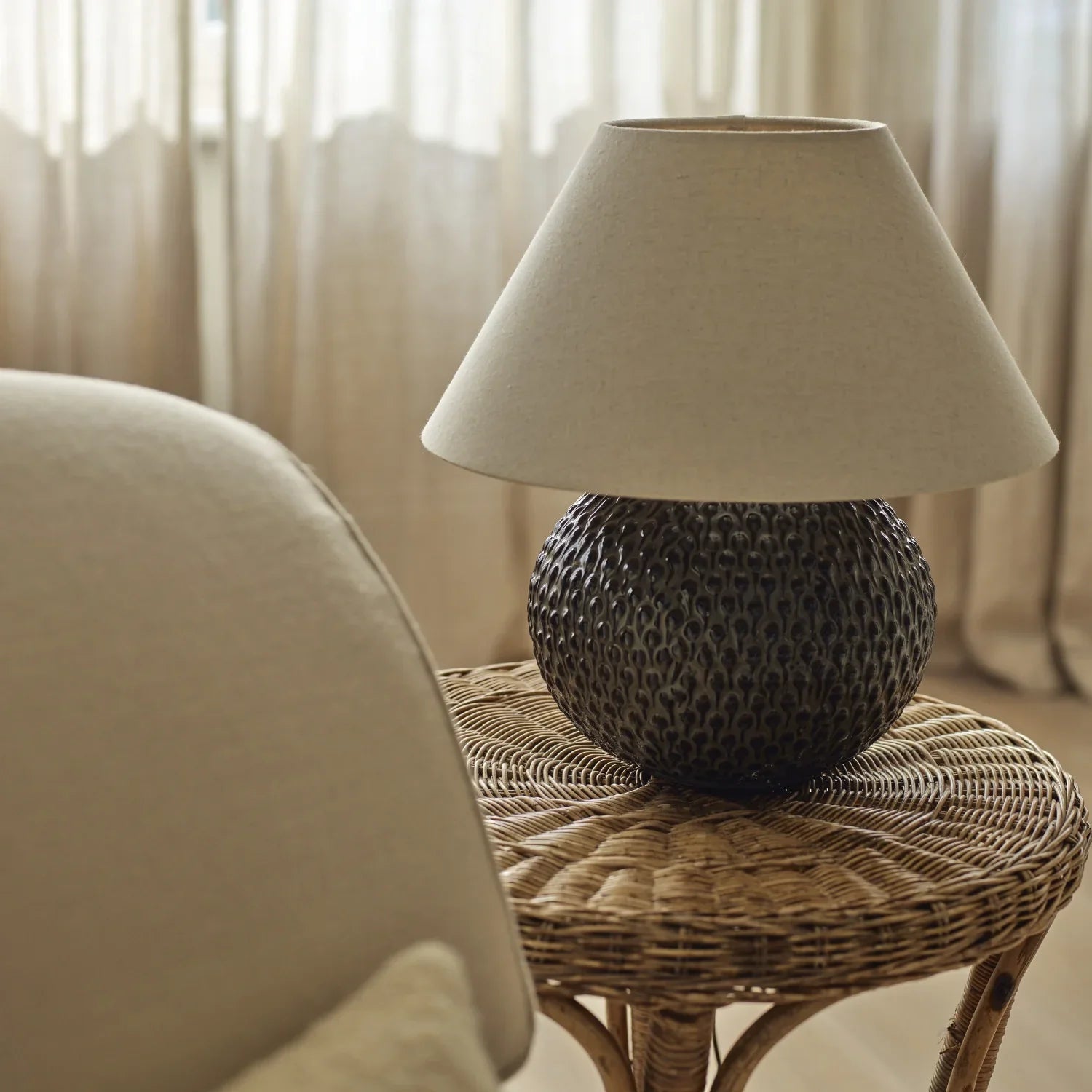 Neptune Accessories_Lighting_Table lamps default Caspian Small Ceramic Table Lamp