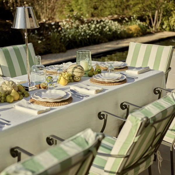 Neptune Seasonal_Garden_Outdoor sofas and relaxed chairs Cheltenham 10 Seater Metal Garden Dining Set