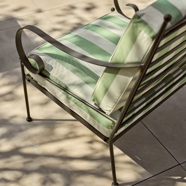 Neptune Seasonal_Garden_Outdoor sofas and relaxed chairs Cheltenham 4 Seater Garden Sofa & Coffee Table Set