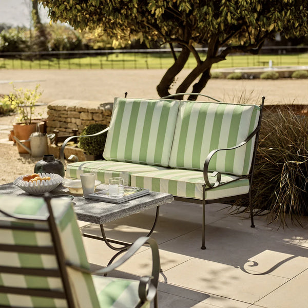 Neptune Seasonal_Garden_Outdoor sofas and relaxed chairs Cheltenham 4 Seater Garden Sofa & Coffee Table Set