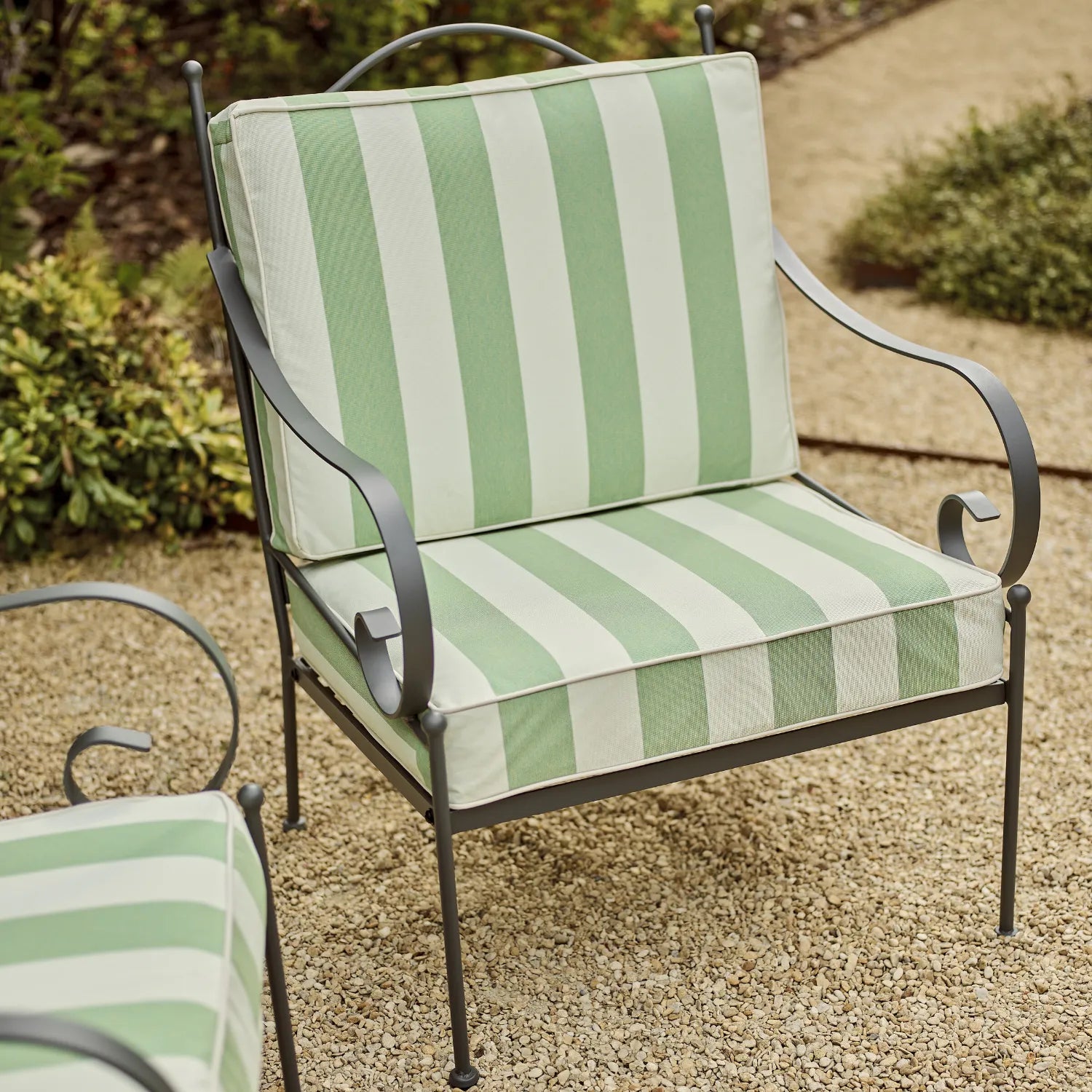 Neptune Seasonal_Garden_Outdoor sofas and relaxed chairs default Cheltenham Metal Garden Armchair, Green Stripe