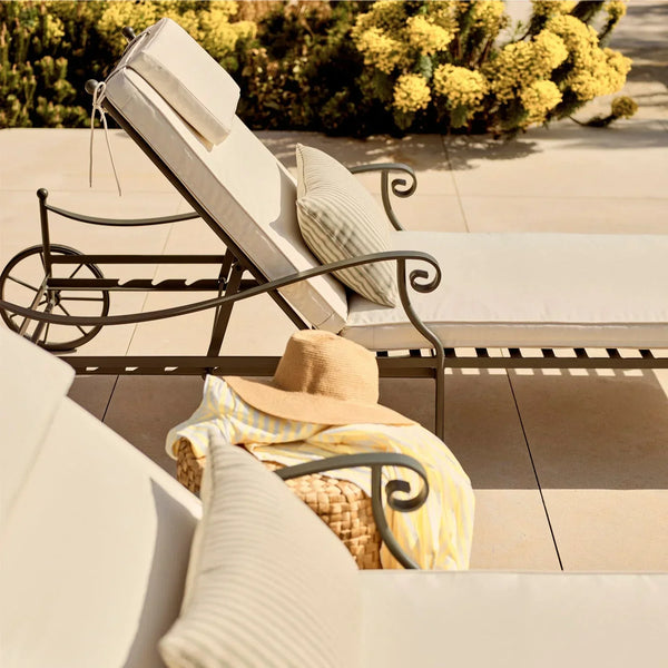 Neptune Seasonal_Garden_Outdoor loungers default Renewed Cheltenham Metal Sun Lounger, Green Stripe