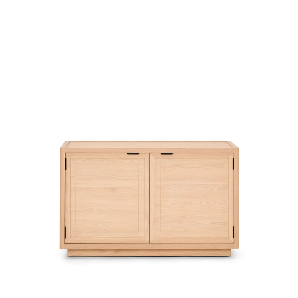 Colworth 4ft Oak Sideboard