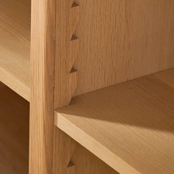 Colworth 5ft Oak Sideboard
