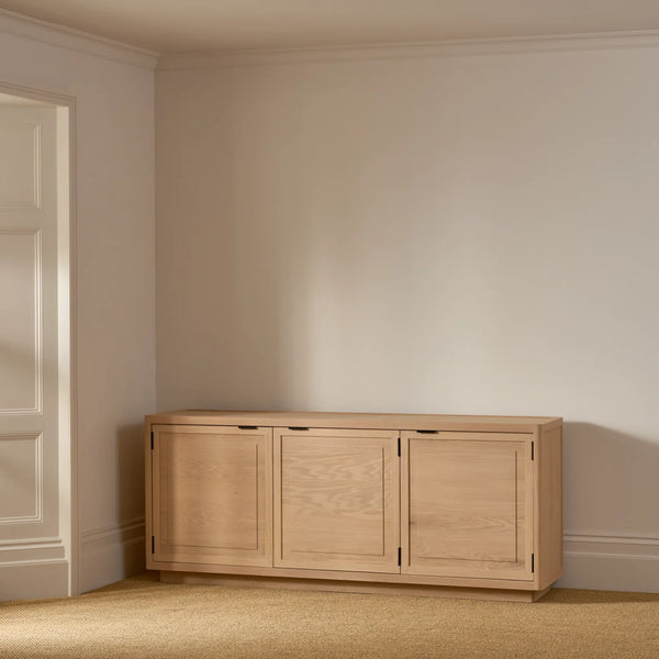 Colworth 5ft Oak Sideboard