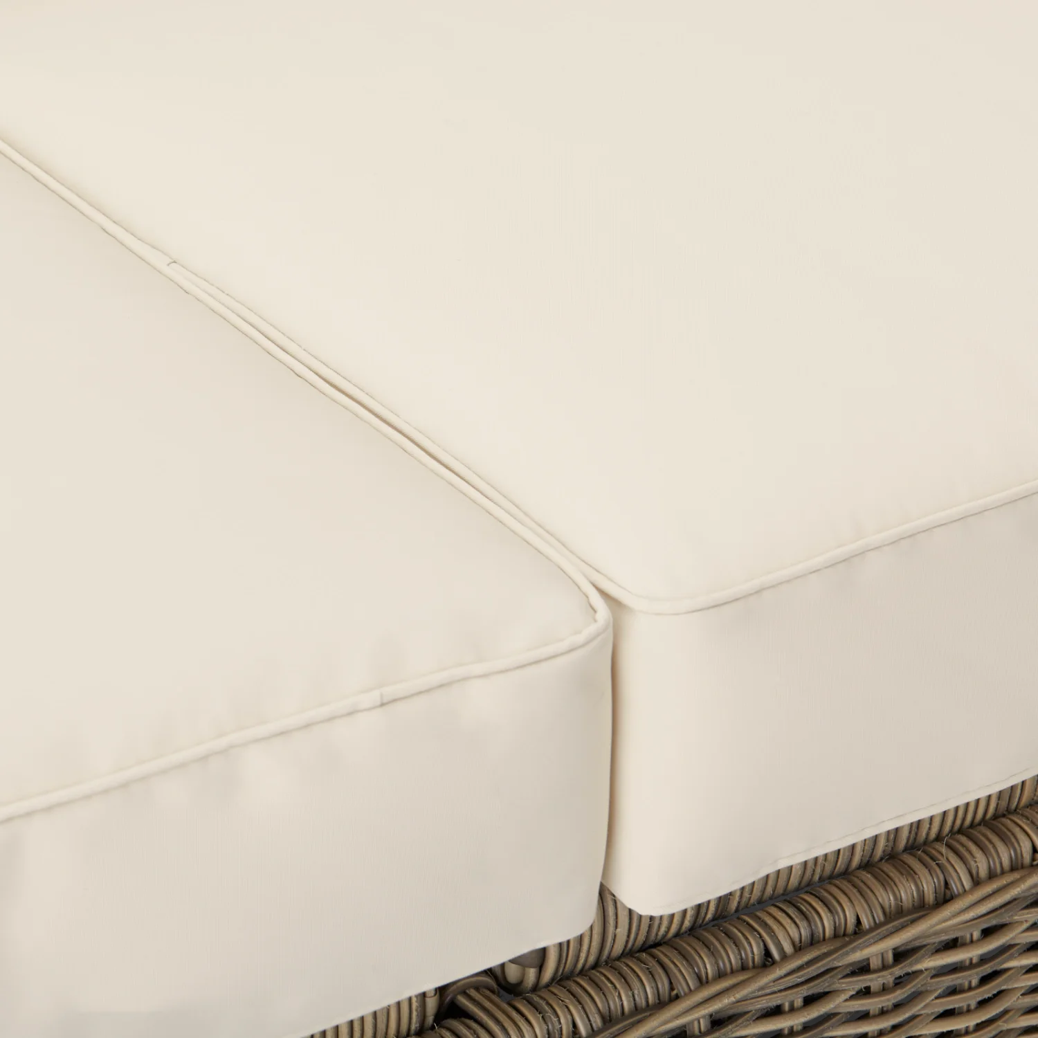 Neptune Seasonal_Garden_Outdoor sofas and relaxed chairs default Compton 5 Seater Wicker Garden Sofa & Armchair Set with Coffee Table