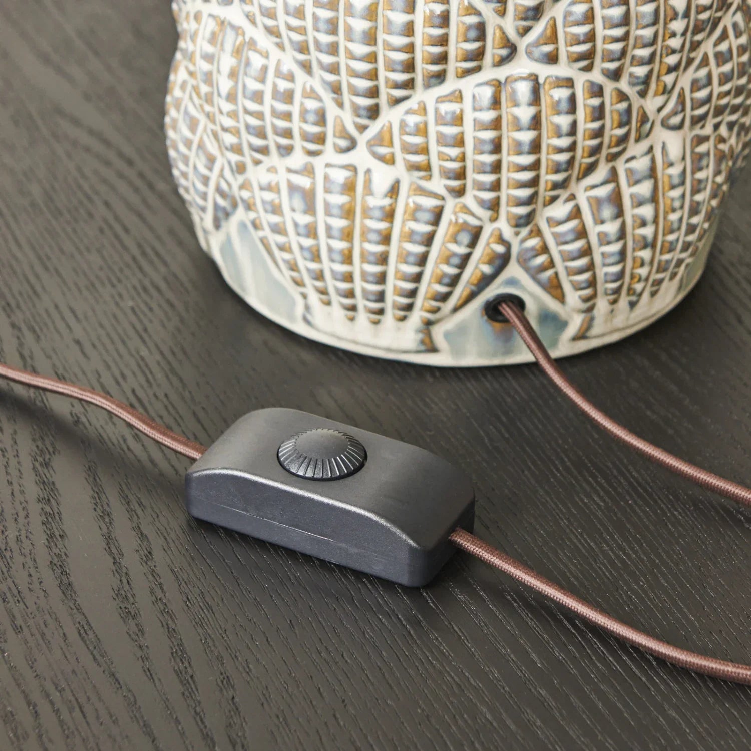 Neptune Accessories_Lighting_Table lamps default Dune Large Ceramic Table Lamp