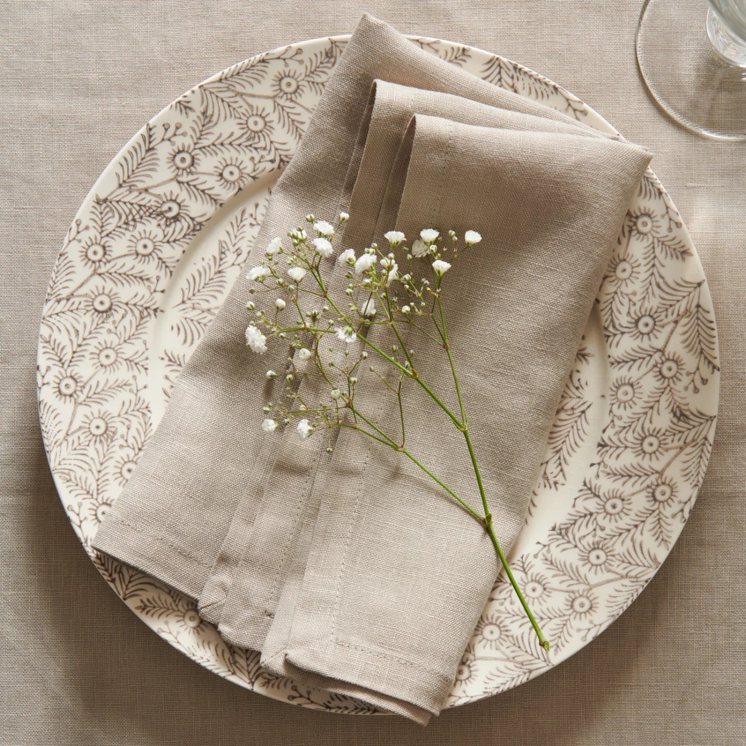 Neptune Accessories_Tabletop_Table linens default Emily Linen Mist Napkins, set of 6