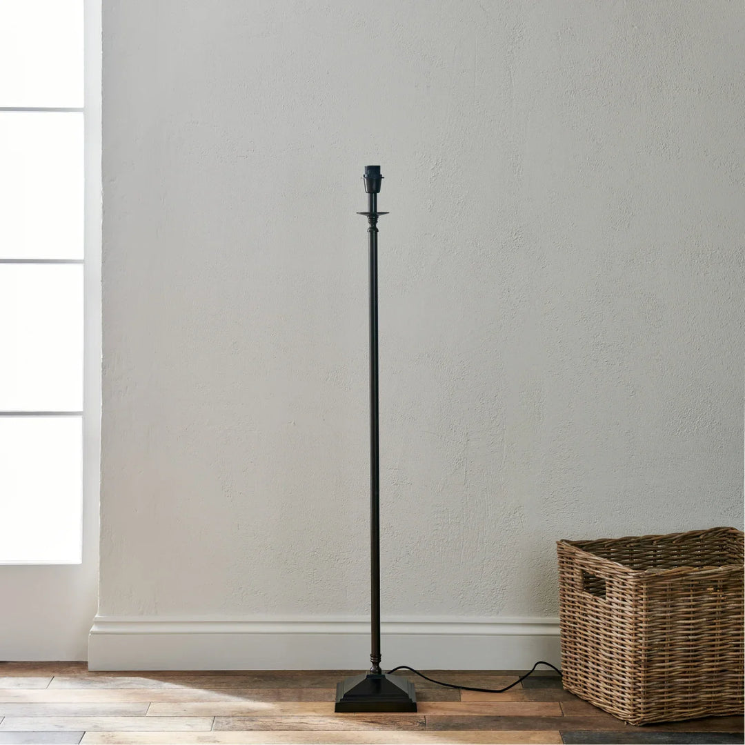 Hanover Bronze Floor Lamp – Neptune