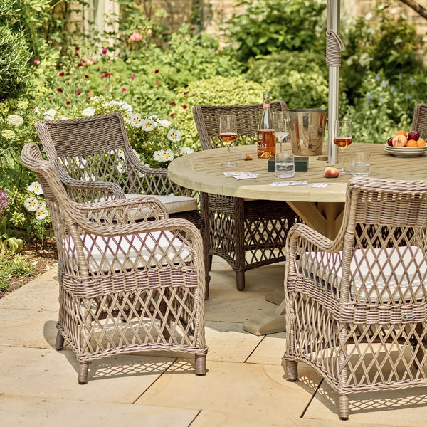 Neptune Seasonal_Garden_Outdoor sofas and relaxed chairs Harmondsworth 6 Seater Round Teak Garden Dining Table Set with Harrington Carver Chairs & Parasol