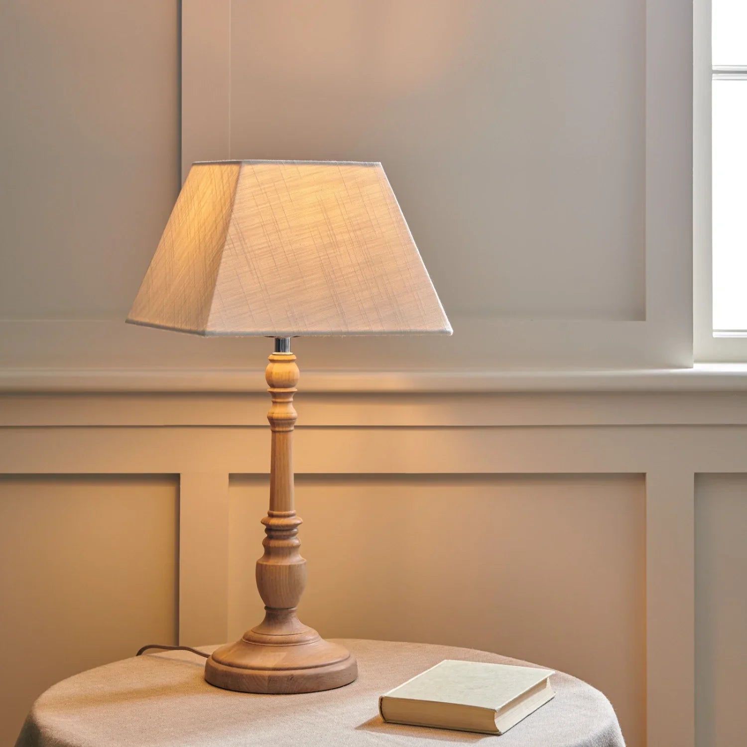 Neptune Accessories_Lighting_Table lamps James 11" Warm White Highgate Small Seasoned Oak Table Lamp