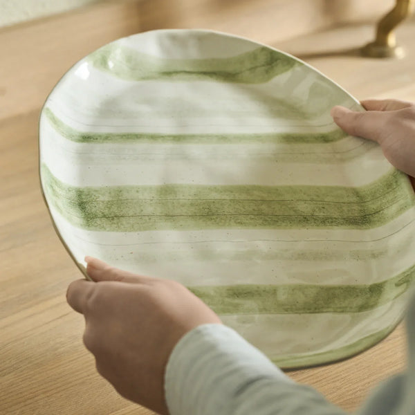 Neptune Accessories_Tabletop_Serveware default Hollywell Round Platter, Green Stripe