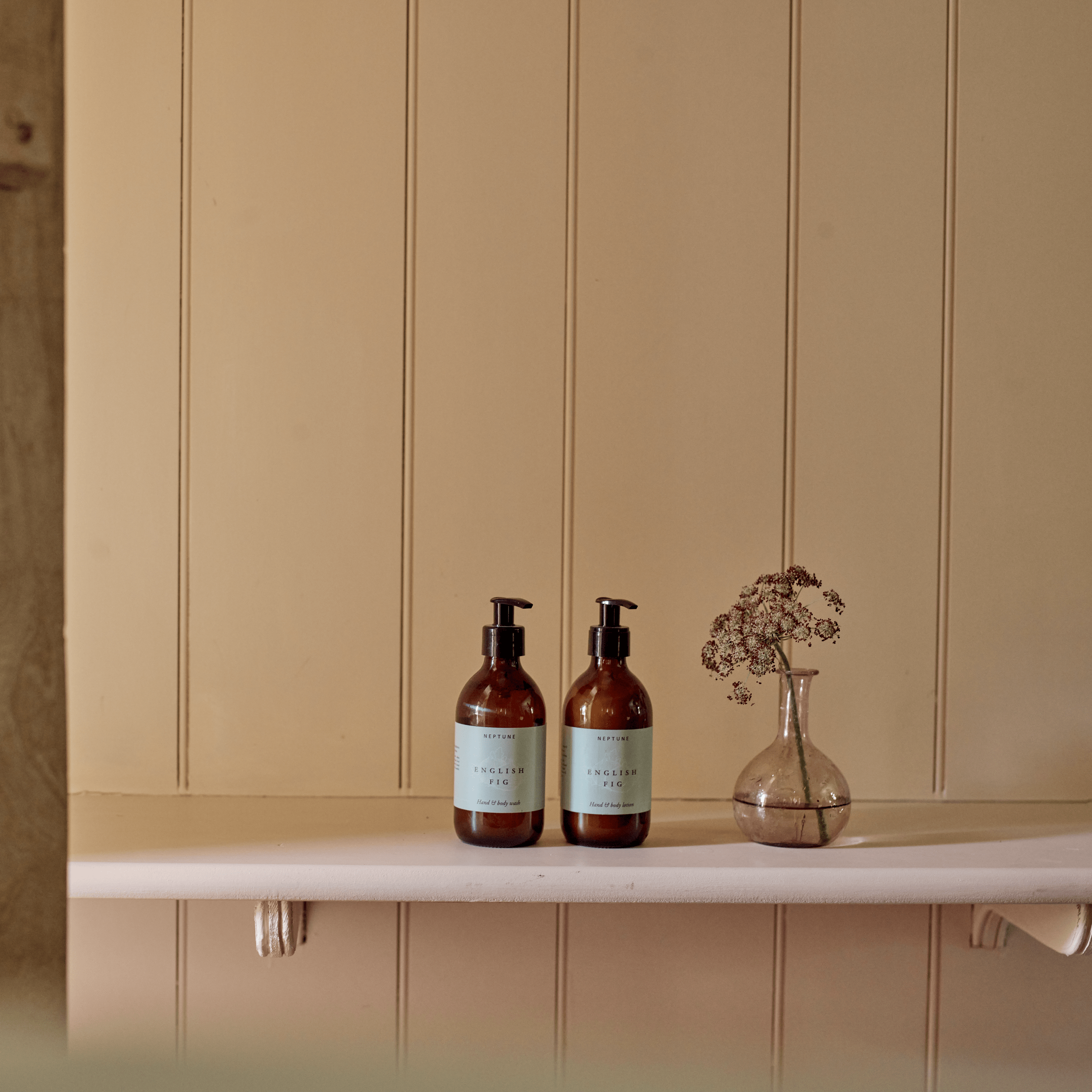 Neptune Bath & Body English Fig Hand & Body Wash