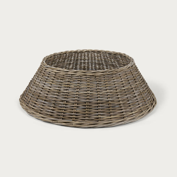 Neptune Christmas Decorations 9ft Silverton Rattan Tree Skirt