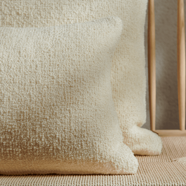 Neptune Cushions Grace Cushion, British Boucle 35x55cm