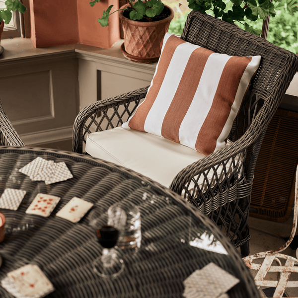 Neptune Garden Sets Harrington 6 Seater Garden Set