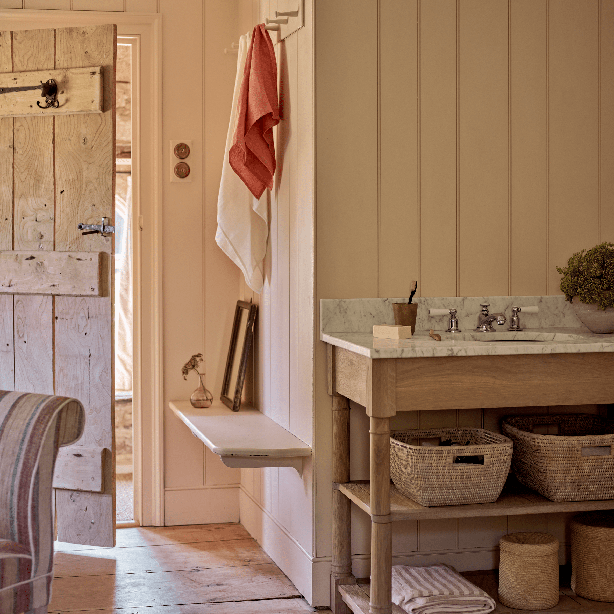 Neptune Paint Potters Pink Paint