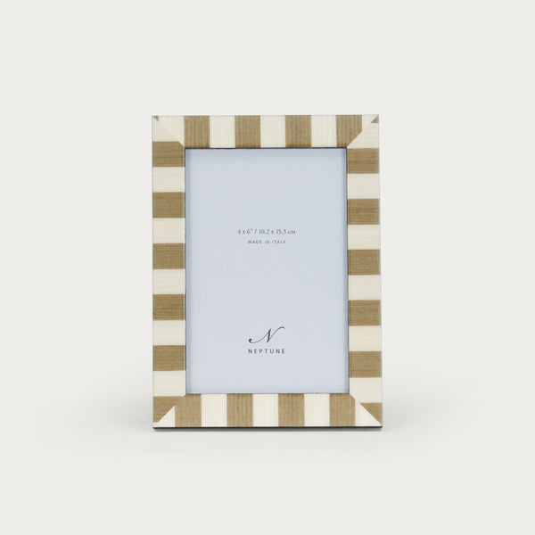 Neptune Photo Frames Montpellier 4x6 Photo Frame, Green & White