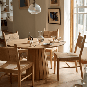 Neptune Tables 4 seater Stratford Round Dining Table