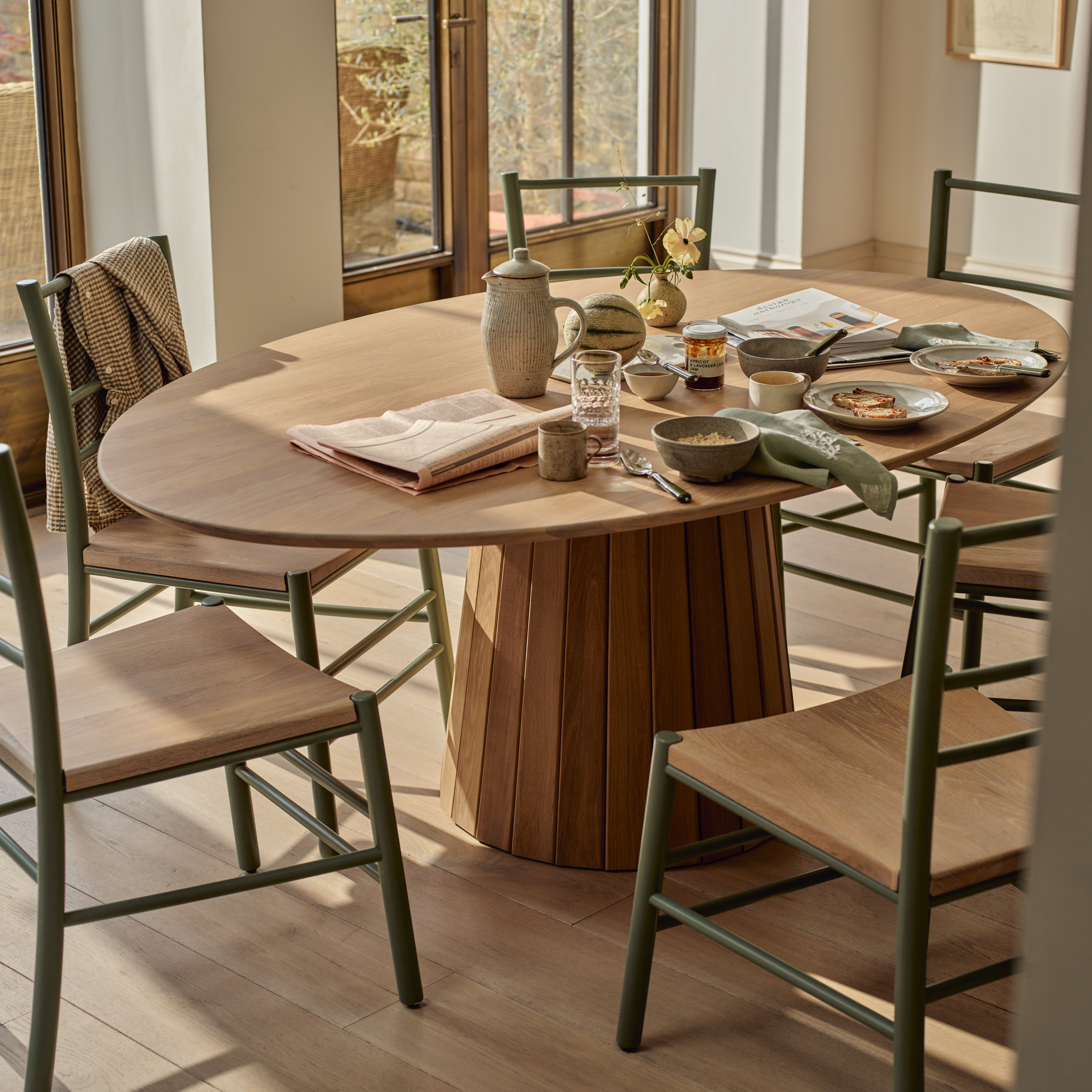 Neptune Tables Stratford Elliptical Dining Table