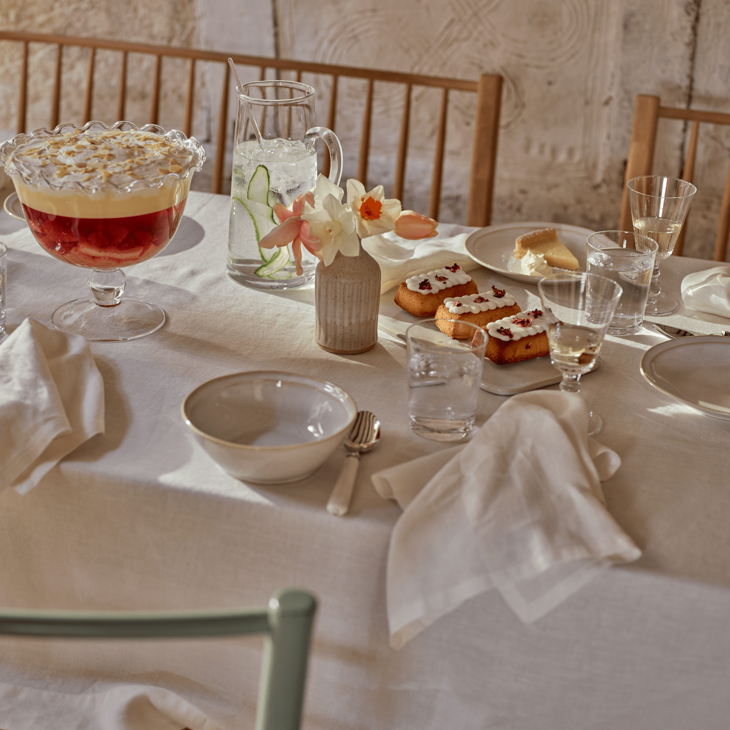 Neptune Tabletop Accessories Clovelly Serving Board