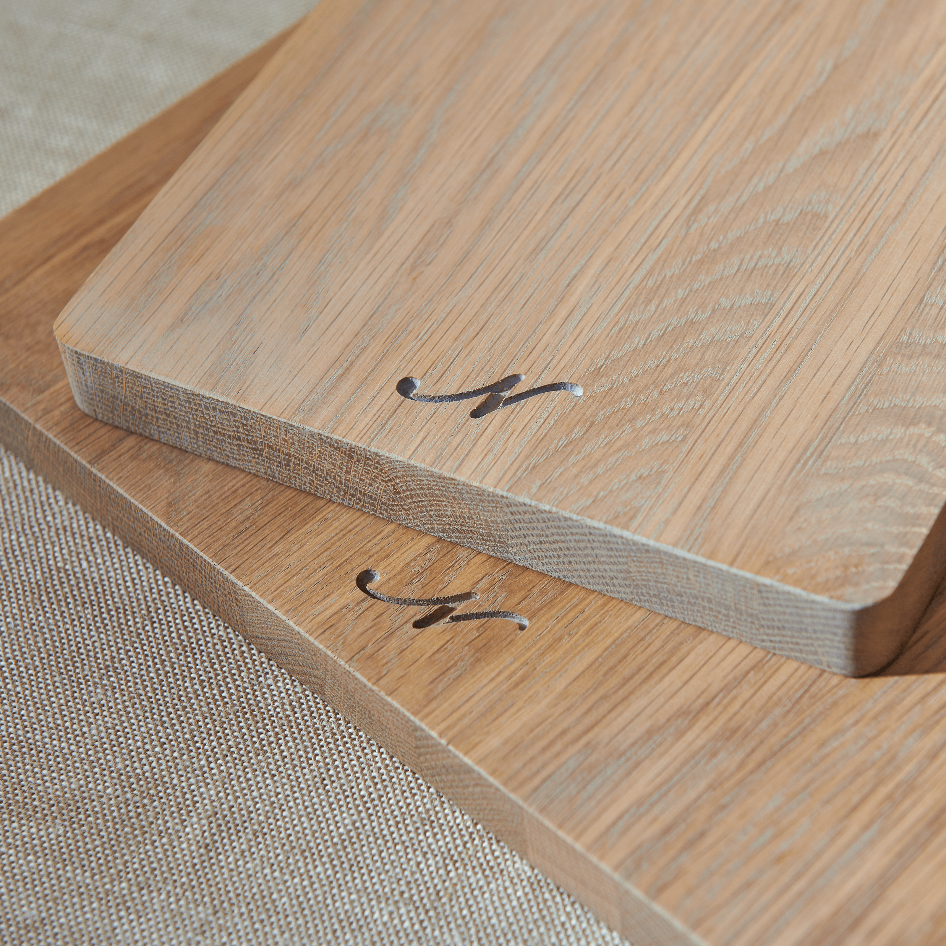 Neptune Tabletop Borough Long Chopping Board