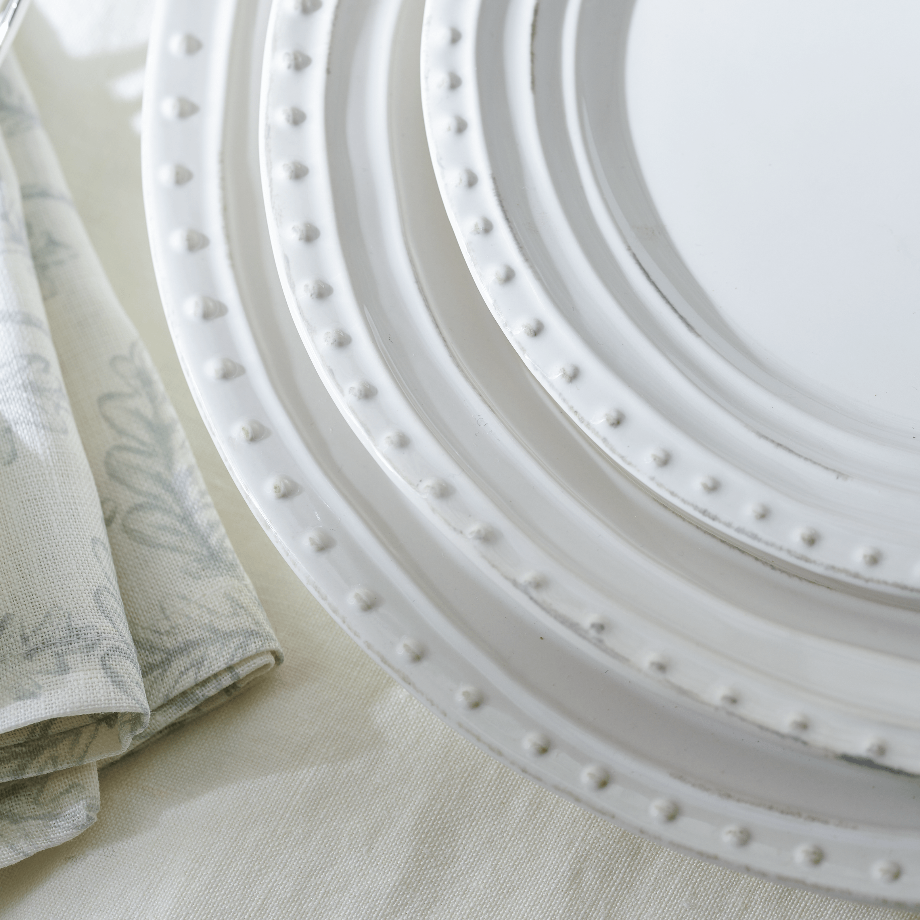 Neptune Tabletop Bowsley Dinner Plates, Set of 6