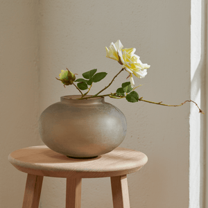 Alconbury Vase