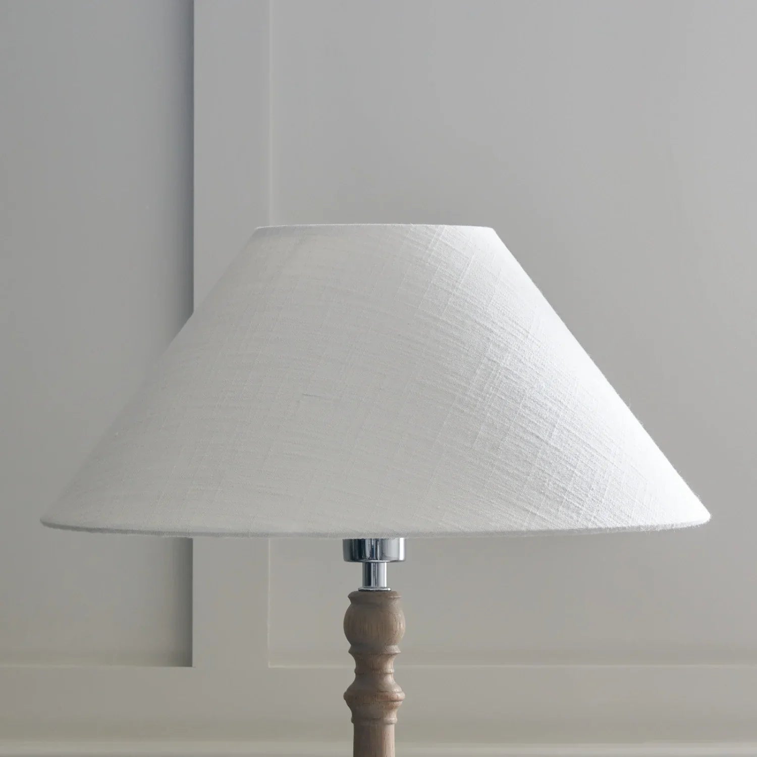 Neptune Accessories_Lighting_Lighting accessories Oliver Linen Coolie Lampshade, Warm White