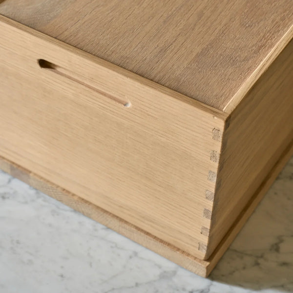 Neptune Accessories_Tabletop_Kitchen access default Orford Wooden Bread Bin