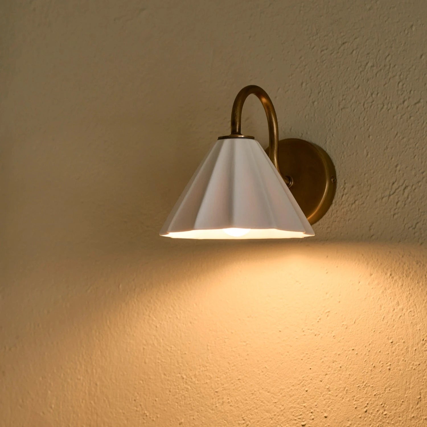 Neptune Accessories_Lighting_Wall lights default Polperro Ceramic Wall Light