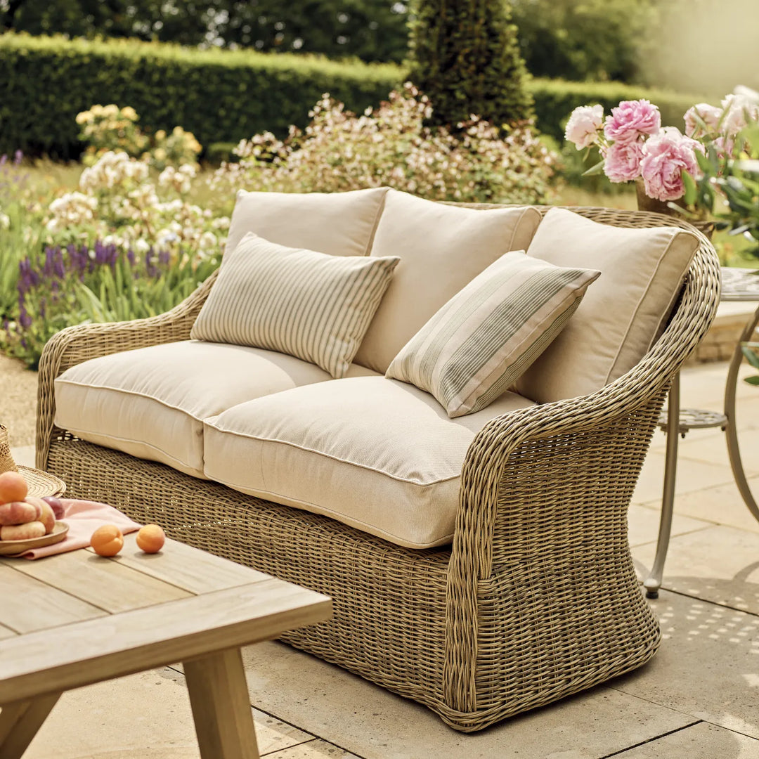 Purbeck 2 Seater Wicker Garden Sofa – Neptune