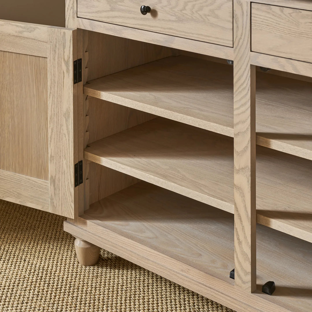 Suffolk 4ft Contemporary Oak Dresser Neptune Suffolk 4ft Contemporary Oak Dresser Neptune