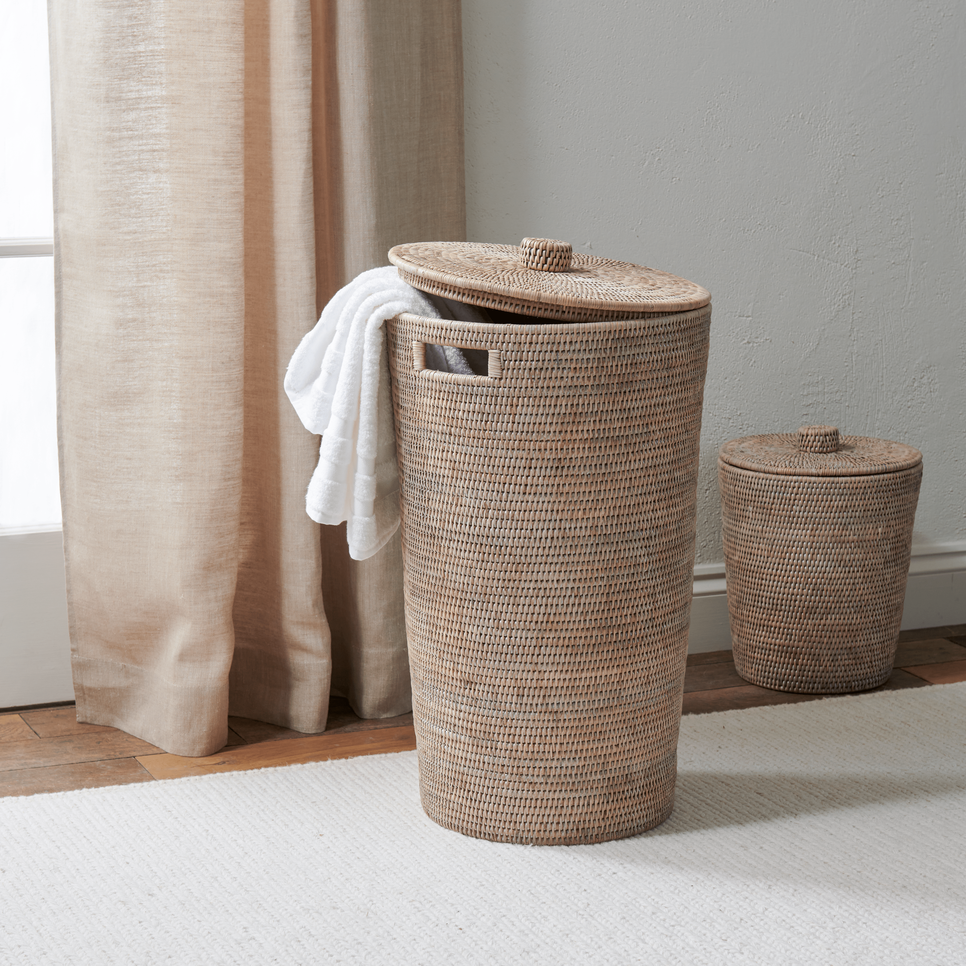 Neptune Baskets Ashcroft Laundry Basket