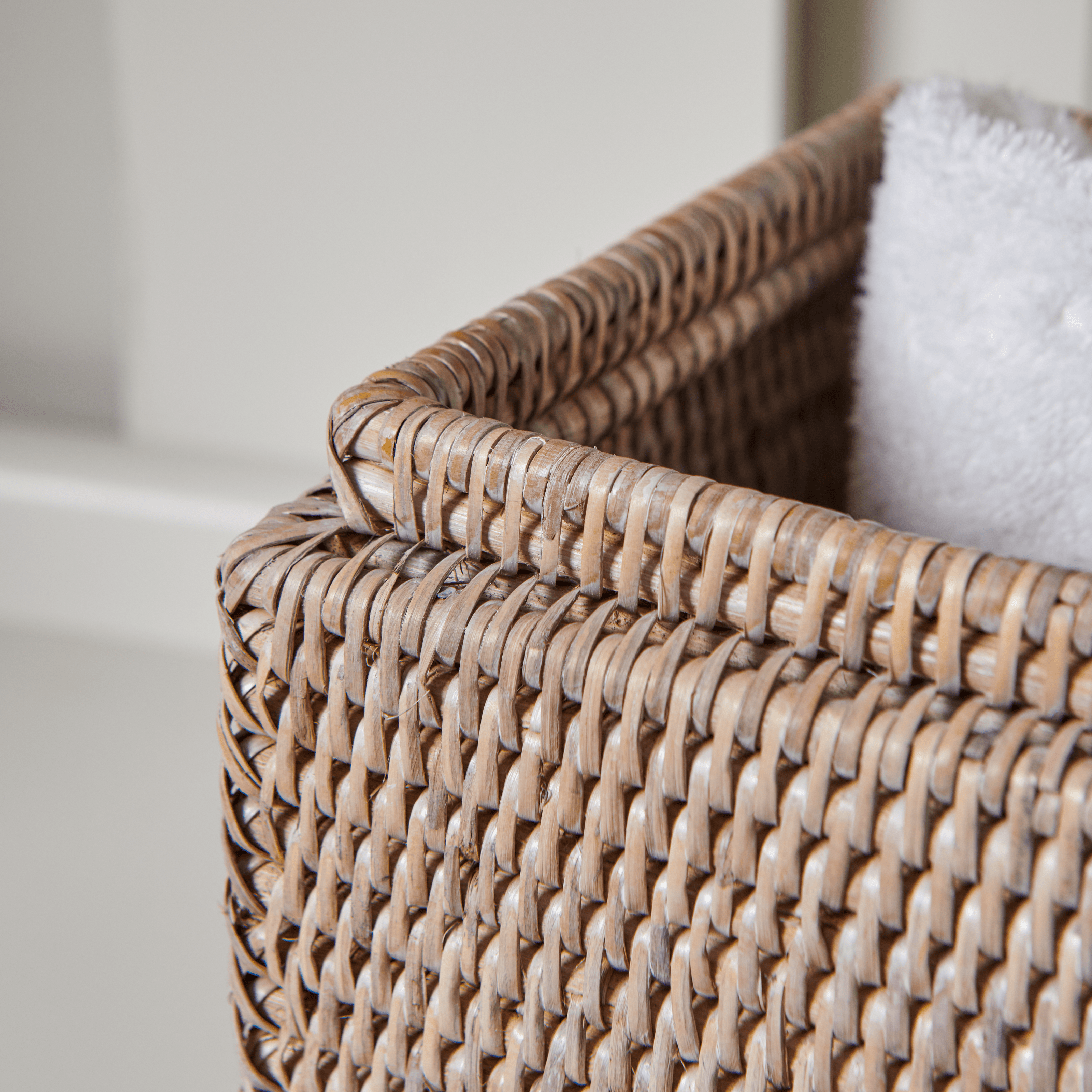 Neptune Baskets Ashcroft Lidded Box