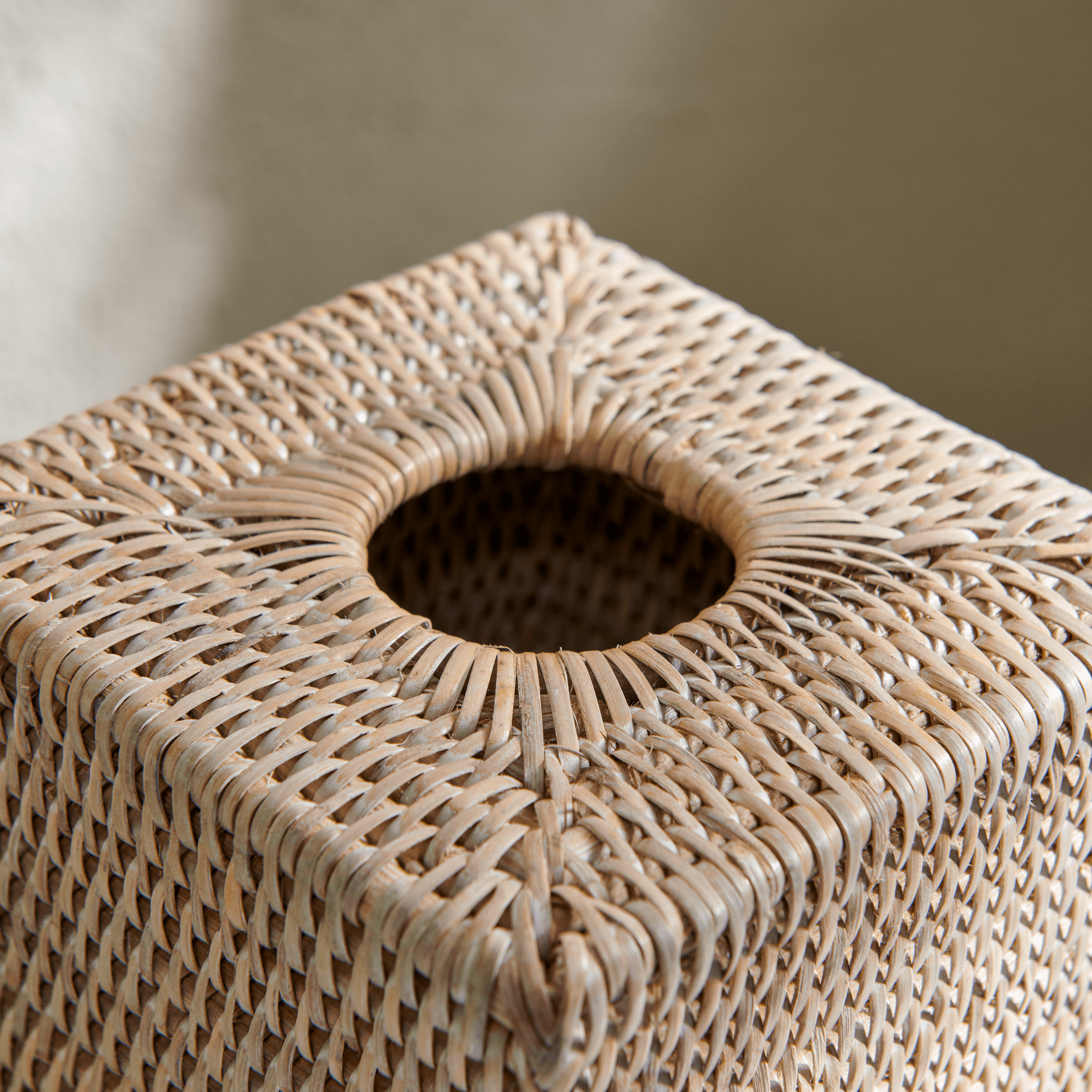 Neptune Baskets Ashcroft Tissue Box Cover