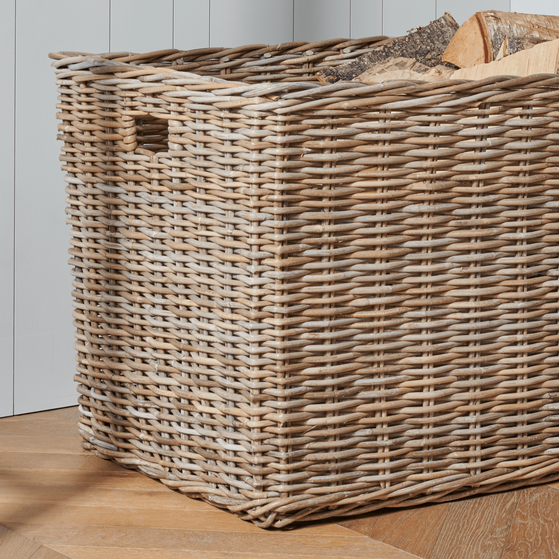 Neptune Baskets Somerton Rectangular Log Basket