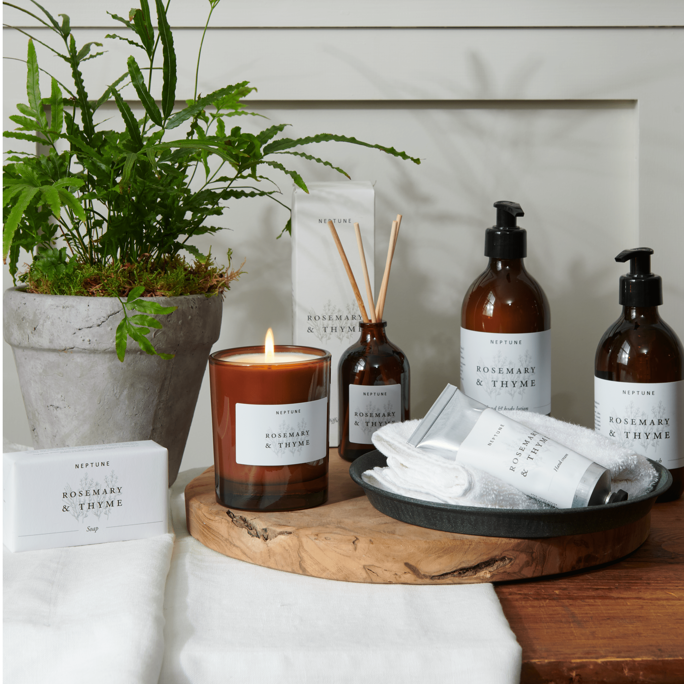 Neptune Bath & Body Rosemary & Thyme Soap