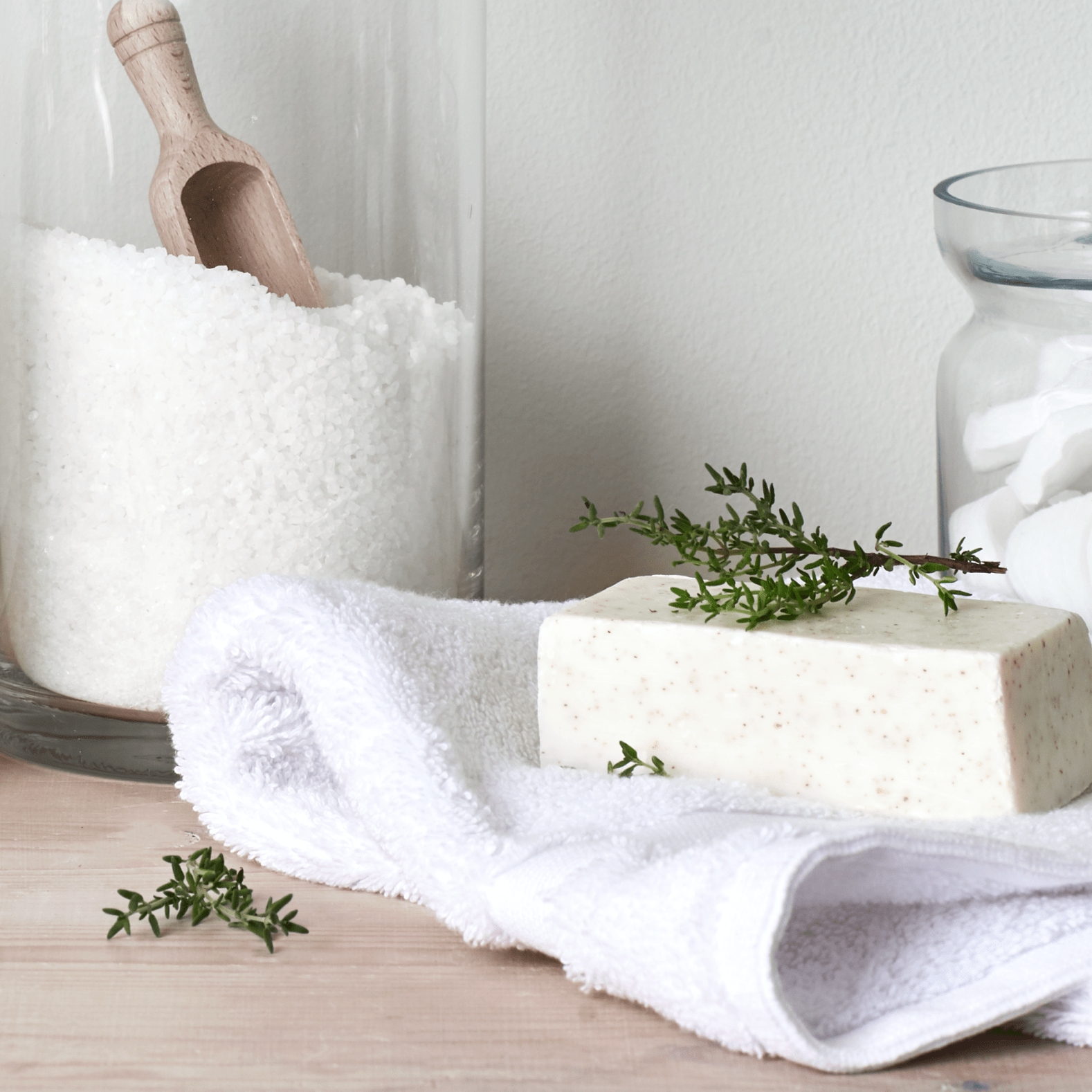 Neptune Bath & Body Rosemary & Thyme Soap