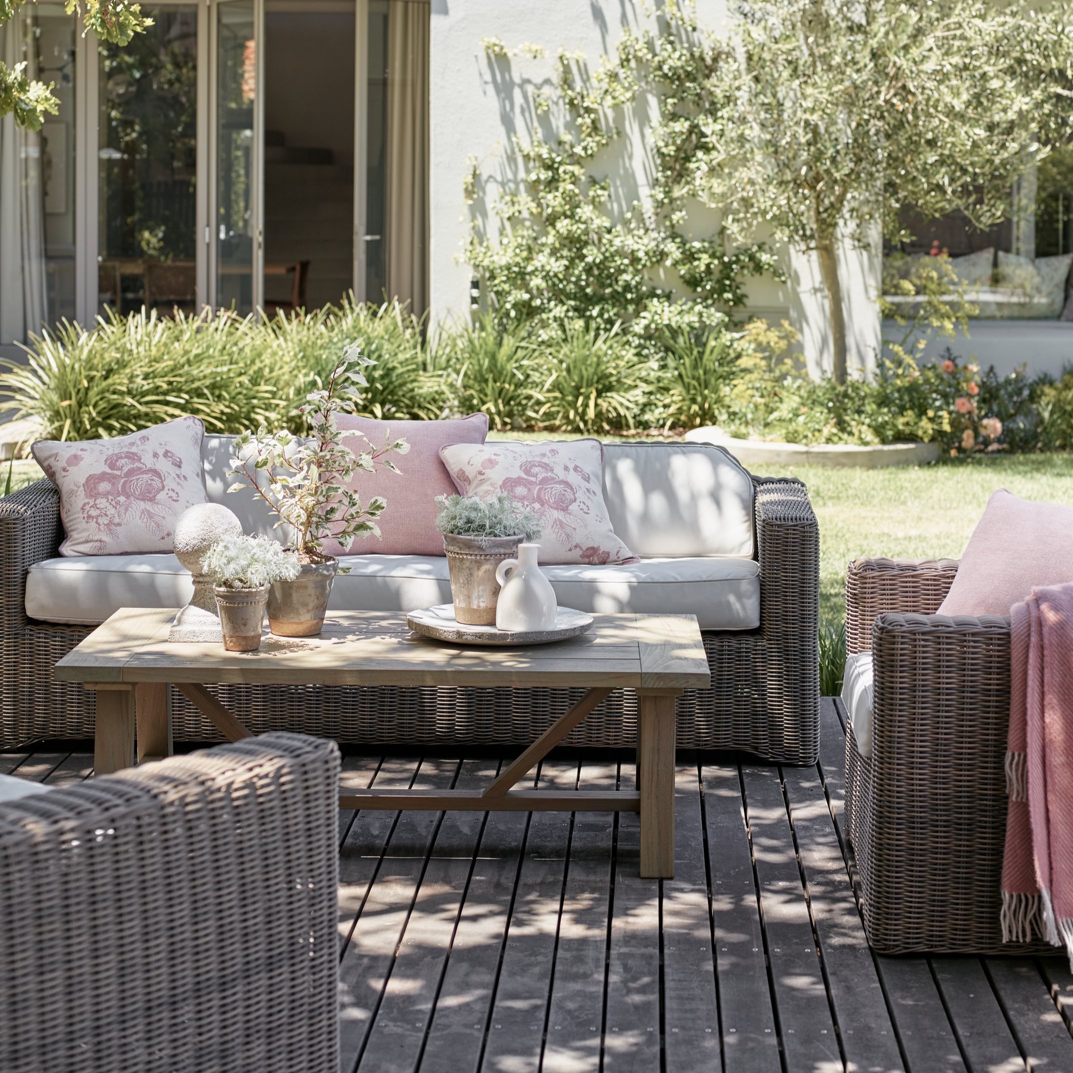 Neptune Coffee Tables Stanway Coffee Table