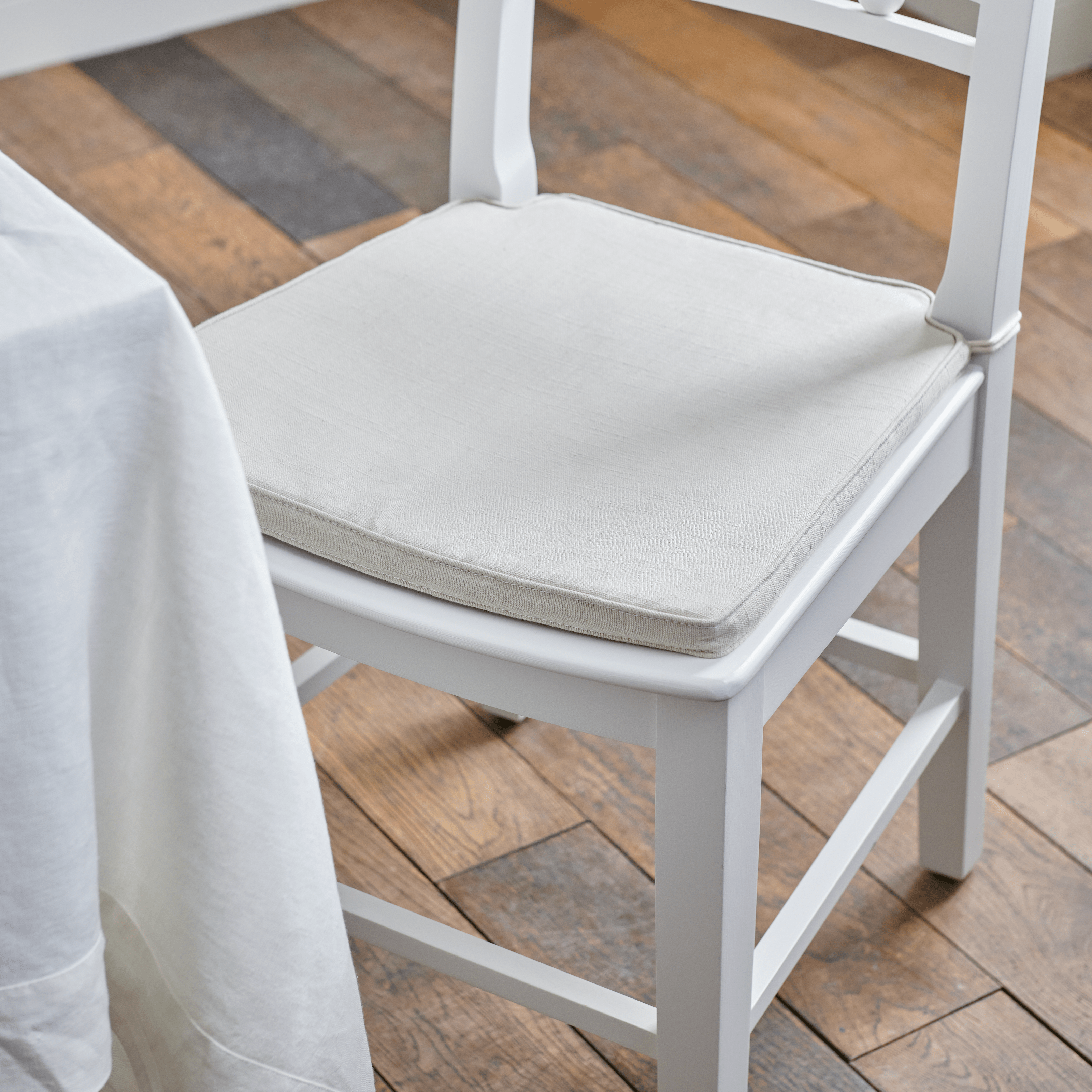 Neptune Seat Cushions A Suffolk & Harrogate Chair Cushion