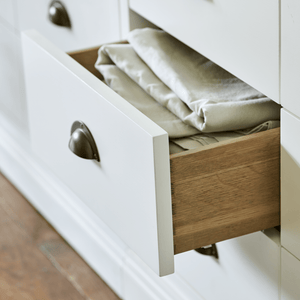 Chawton Sideboard With Drawers