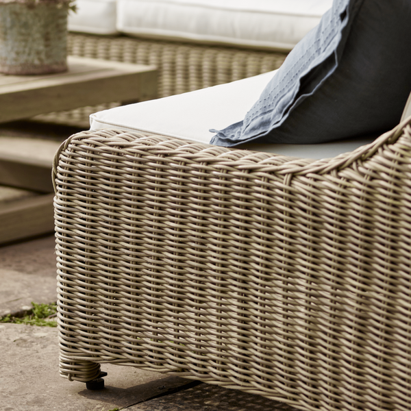 Neptune Sofas Hayburn Relaxed Sofa