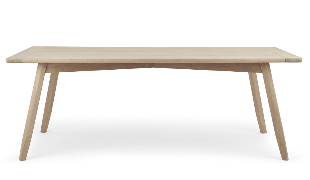 Wycombe 8 Seater Oak Dining Table – Neptune