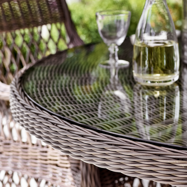 Neptune Tables Harrington Round Table