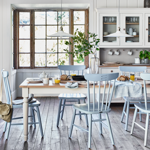 Suffolk Rectangular Dining Table