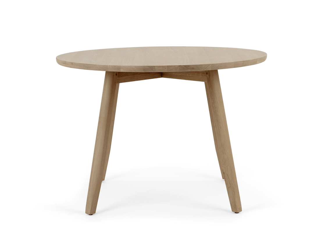 Wycombe 4 Seater Round Oak Dining Table – Neptune