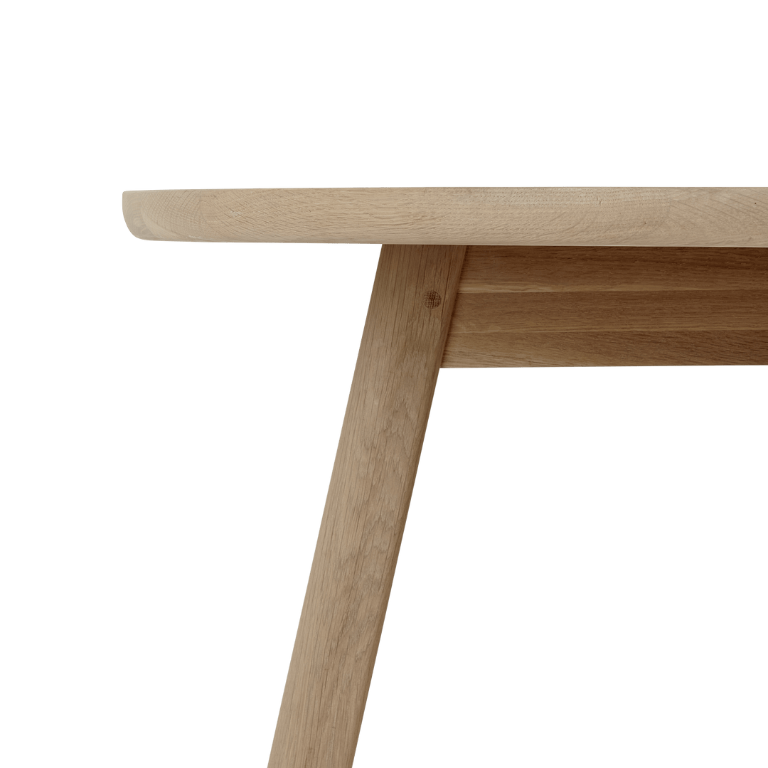 Wycombe 4 Seater Round Oak Dining Table – Neptune